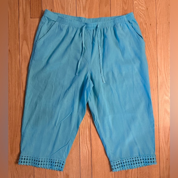 Cathy Daniels Women’s Linen Blend Turquoise Embroidered Hem Capri Pants, Size XL - Picture 1 of 5